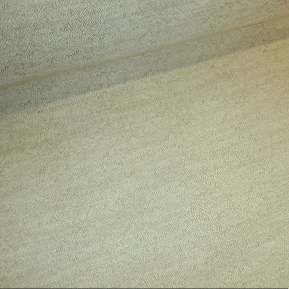 Monochromatic Neutral Entangle in Dune Fabric - Picture 5 of 6